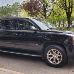 Oakville Airport Limo - Oakville Airport Limo