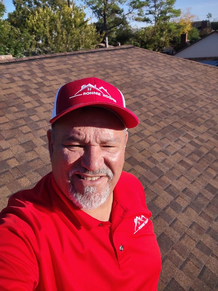 Slide of Ronnie Roofer