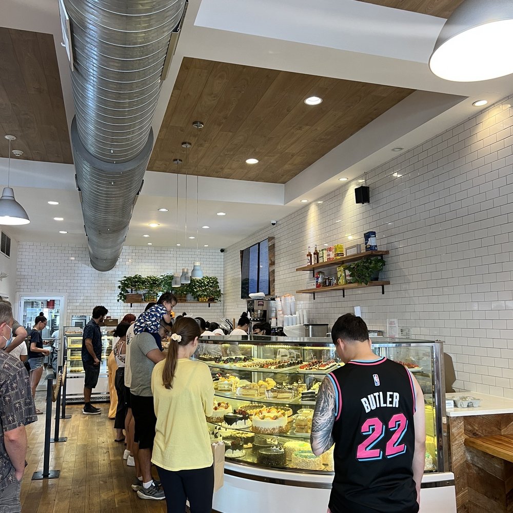 Dulce de Leche Bakery - Inside - really clean and nice - Bakeries Near Me - Jersey City, New Jersey