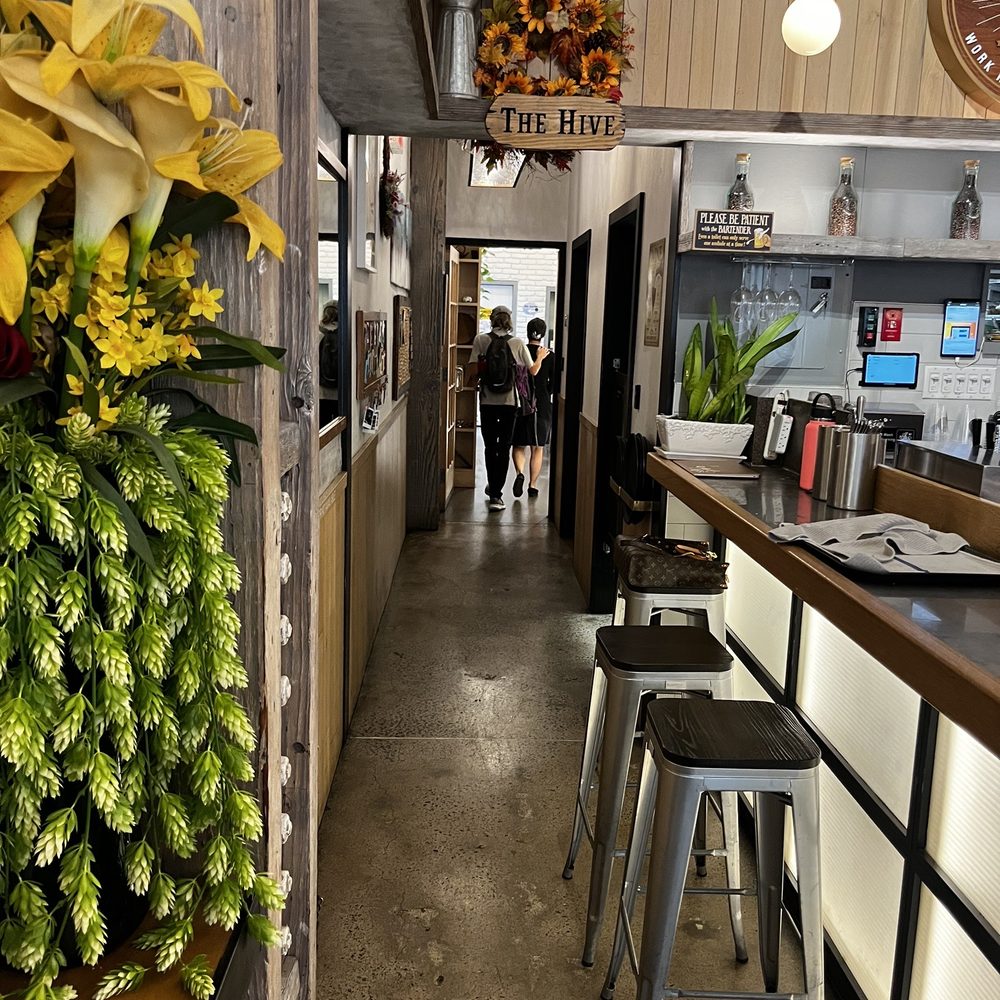 Bee Cafe - The Hive - Cafes Near Me - Woodside, New York Bee Cafe - The Hive - Cafes Near Me - Woodside, New York
