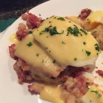 C.J. Cannon's - Corned Beef Hash Eggs Benedict - American Near Me - Vero Beach, Florida C.J. Cannon's - Corned Beef Hash Eggs Benedict - American Near Me - Vero Beach, Florida