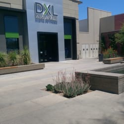 DXL - Palm Desert - Front of store