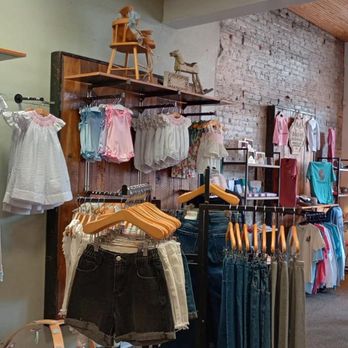 Kudzu Cotton Boutique - Accessories Near Me - Natchez, Mississippi Kudzu Cotton Boutique - Accessories Near Me - Natchez, Mississippi