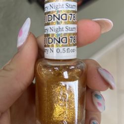 Perfect Nails - DND Starry Night #781~ What a beautiful gold shimmering gel color, just in time for Thanksgiving this month!
