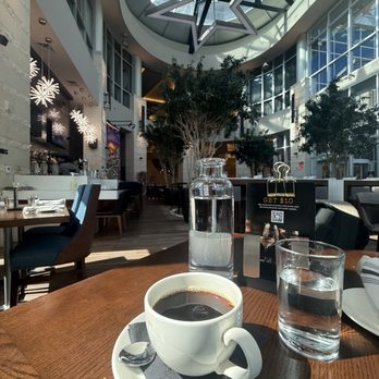 AKB, a hotel bar - Great coffee in a beautiful and relaxing location - Cocktail Bars Near Me - Austin, Texas