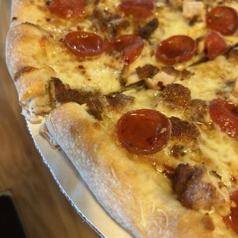 Bronx House Pizza - Hot 97 pizza - Pizza Near Me - Lake Mary, Florida Bronx House Pizza - Hot 97 pizza - Pizza Near Me - Lake Mary, Florida