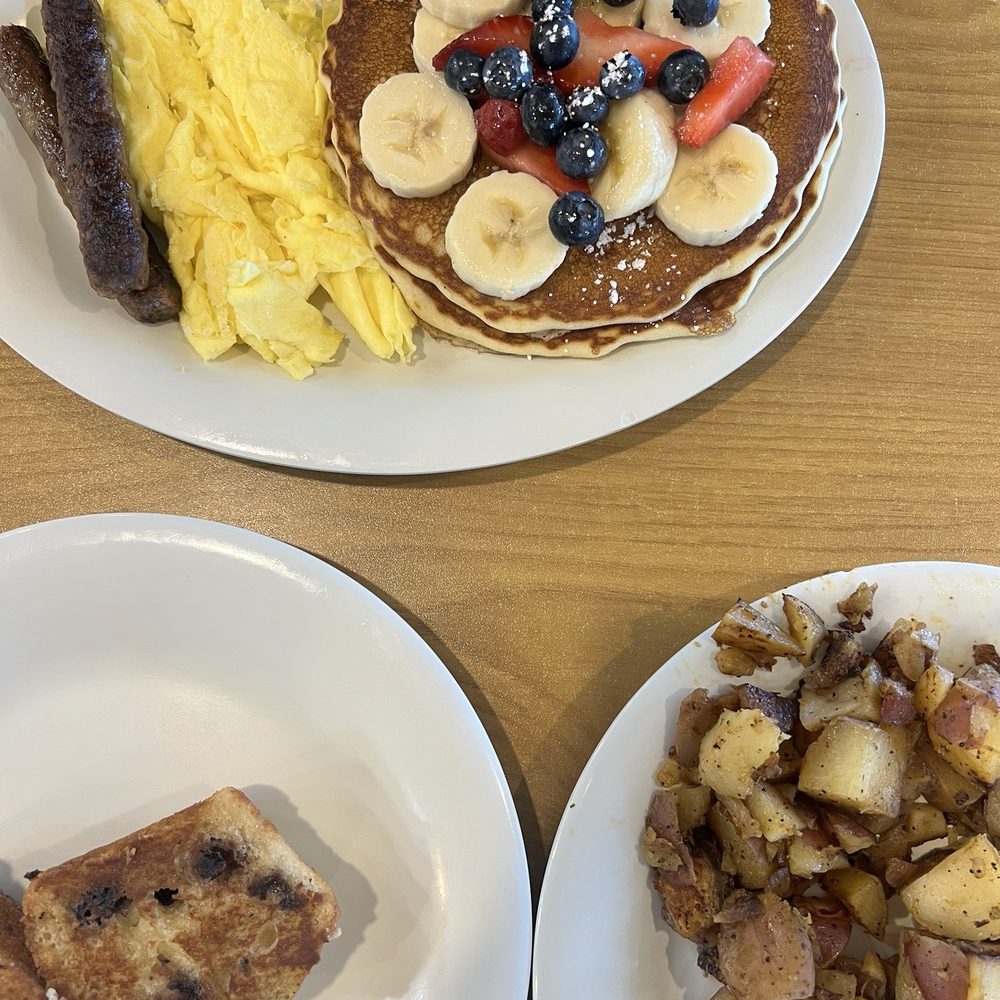 Carnival rice fritters, image size:1000x1000