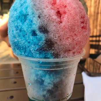 Barefoot Beach Cafe - Shave ice - Breakfast & Brunch Near Me - Honolulu, Hawaii