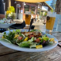 Grain Station Brew Works - Shrimp Mango salad, BEER!!!