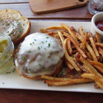 Fresh & Co - Grass Fed Skillet Burger - New American Near Me - Camden, Maine Fresh & Co - Grass Fed Skillet Burger - New American Near Me - Camden, Maine
