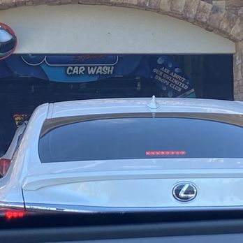 Waterdrops Express Car Wash - Line before entering wash - Car Wash Near Me - Oxnard, California
