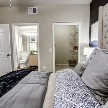 Colonnade Willow Bend - Bedroom - Apartments Near Me - Plano, Texas Colonnade Willow Bend - Bedroom - Apartments Near Me - Plano, Texas