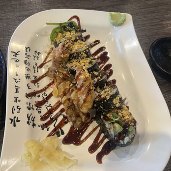 Kiraku - Spider  roll - Sushi Bars Near Me - Gardena, California