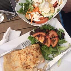 Crepes Da Vila - Crêpe Dom Pedro I & Salada Quejo Fresco