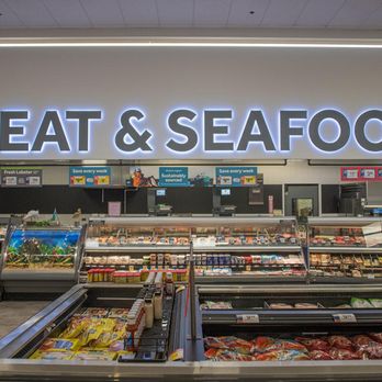 Stop & Shop - Wide shot of meat and seafood department. - Grocery Near Me - Nantucket, Massachusetts Stop & Shop - Wide shot of meat and seafood department. - Grocery Near Me - Nantucket, Massachusetts