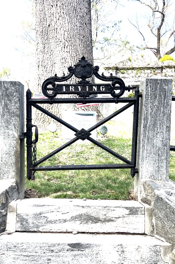 Sleepy Hollow Cemetery Guided Tours