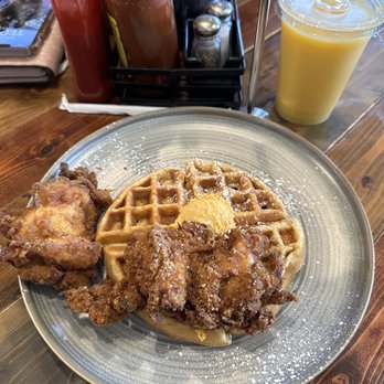 Dandelion Cafe - Chicken and Waffles - Coffee & Tea Near Me - Bellaire, Texas