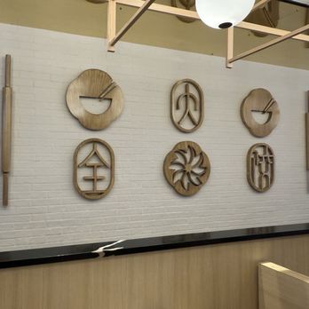 Vanessa's Dumpling House - Interior - Chinese Near Me - New York, New York