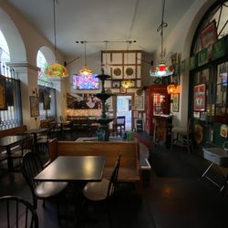 Penny Lane Pub - Room at the front entrance