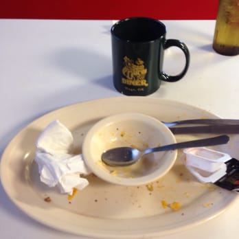 Angie's Circus City Diner - Aftermath of my first pic posted of the beautiful breakfast before me. - Diners Near Me - Hugo, Oklahoma Angie's Circus City Diner - Aftermath of my first pic posted of the beautiful breakfast before me. - Diners Near Me - Hugo, Oklahoma
