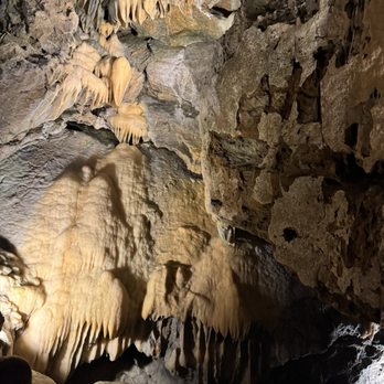 Crystal Cave - Tours Near Me - Kutztown, Pennsylvania