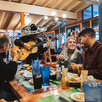 Dos Margaritas - Mexican Near Me - Fort Wayne, Indiana
