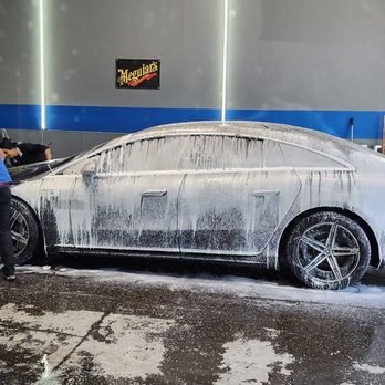Vicentes Mobile Detailing - Hand wash and attention to detail! - Auto Detailing Near Me - Escondido, California