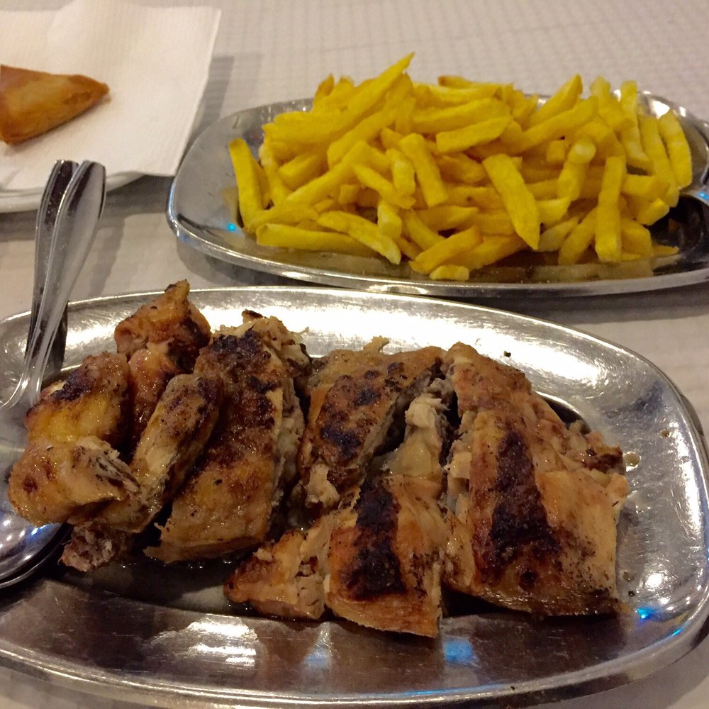 Somos um Regalo - 1/2 chicken for 5.35€ - Steakhouses Near Me - Cascais, 11 Somos um Regalo - 1/2 chicken for 5.35€ - Steakhouses Near Me - Cascais, 11
