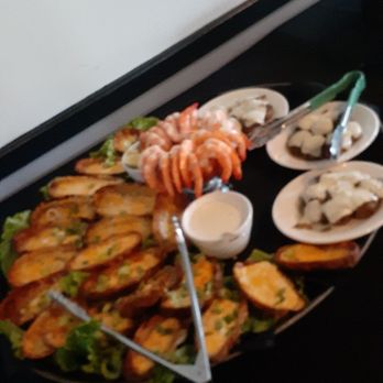 Hungry Hunter Steakhouse - Steakhouses Near Me - Bakersfield, California Hungry Hunter Steakhouse - Steakhouses Near Me - Bakersfield, California