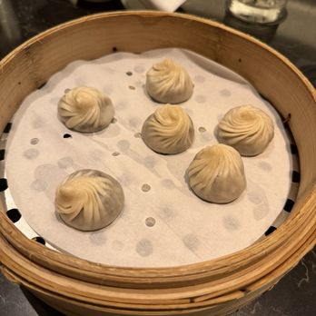 Din Tai Fung - Chocolate & Mochi Xiao Long Bao (6 each) - Shanghainese Near Me - Glendale, California Din Tai Fung - Chocolate & Mochi Xiao Long Bao (6 each) - Shanghainese Near Me - Glendale, California