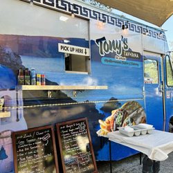 Tony’s Taverna On Wheels