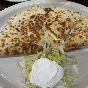 Salsas Mexican Restaurant - Chicken Quesadillas - no guacamole or tomatoes - very good. A lot of meat! 8.6.26 - Mexican Near Me - Galveston, Texas Salsas Mexican Restaurant - Chicken Quesadillas - no guacamole or tomatoes - very good. A lot of meat! 8.6.26 - Mexican Near Me - Galveston, Texas