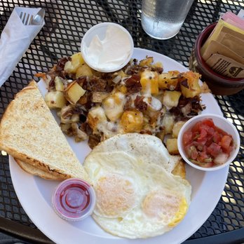 The Cup - Loaded potatoes - Breakfast & Brunch Near Me - Port Townsend, Washington