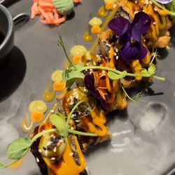 Contrast Brasserie - Vegetarian Dragon Roll