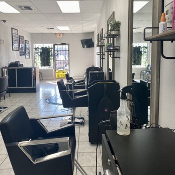 Ozuna's Beauty Salon - Hair Salons Near Me - Houston, Texas Ozuna's Beauty Salon - Hair Salons Near Me - Houston, Texas
