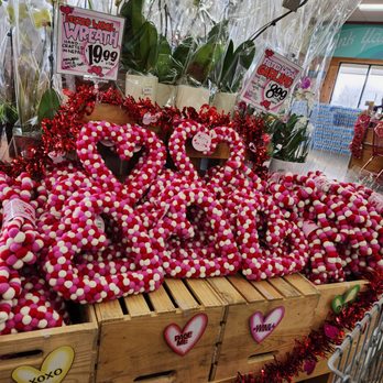 Trader Joe's - 1-28-23: full-on Valentine's Day! - Grocery Near Me - Sacramento, California Trader Joe's - 1-28-23: full-on Valentine's Day! - Grocery Near Me - Sacramento, California