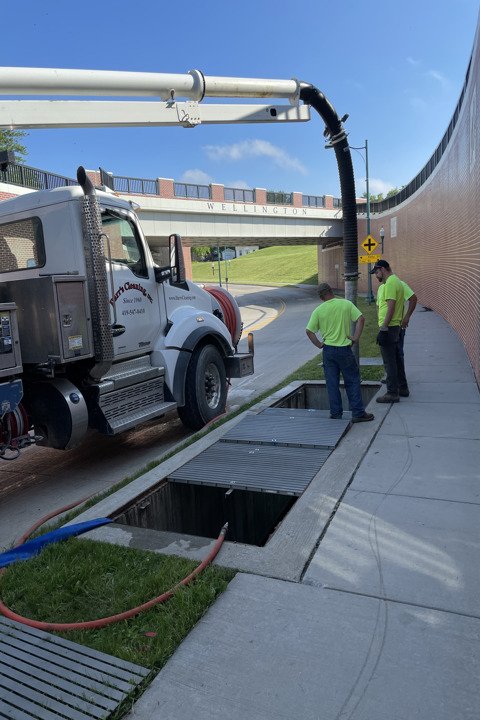 Slide of Darr's Cleaning