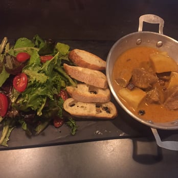A Gusto Thai Bistro - Massamun dip - Cafes Near Me - Brooklyn, New York A Gusto Thai Bistro - Massamun dip - Cafes Near Me - Brooklyn, New York