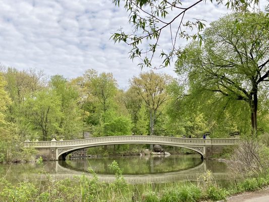 Bow Bridge by null