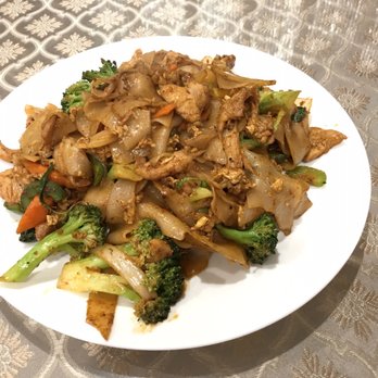 Thai Spoons - Pad kee mao - Thai Near Me - Sunnyvale, California Thai Spoons - Pad kee mao - Thai Near Me - Sunnyvale, California
