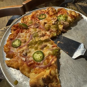 Zion Pizza & Noodle - Hot and spicy southwestern burrito pizza - Pizza Near Me - Springdale, Utah Zion Pizza & Noodle - Hot and spicy southwestern burrito pizza - Pizza Near Me - Springdale, Utah