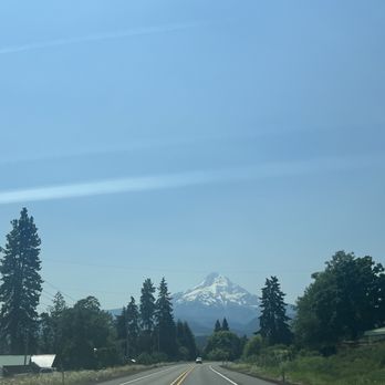 Hope Ranch Lavender - Mountain Views - Ranches Near Me - Hood River, Oregon