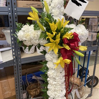 Flowers By Richard - FLowers By Richard did this for a funeral - Florists Near Me - Myrtle Beach, South Carolina