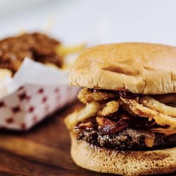 Campus Burger - The All Nighter Burger