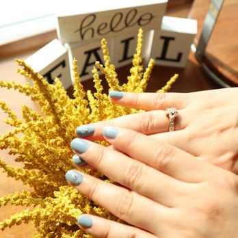 Apple Nails - Nail Salons Near Me - Cypress, California