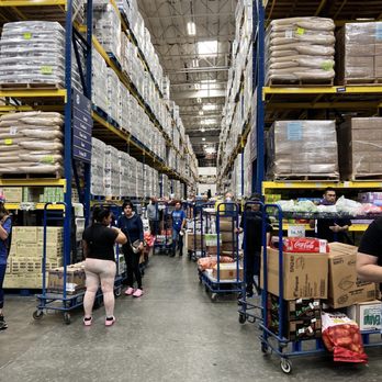 Restaurant Depot - Part of the long lines in the morning - Wholesale Stores Near Me - Van Nuys, California Restaurant Depot - Part of the long lines in the morning - Wholesale Stores Near Me - Van Nuys, California