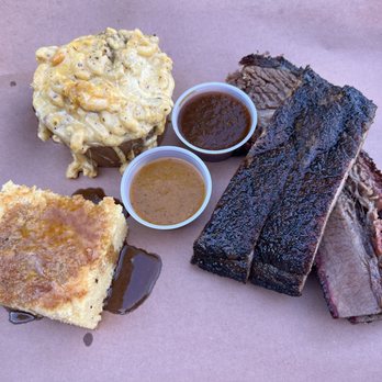 Bark Barbecue - Torta, Mac n cheese, ribs and brisket - Barbeque Near Me - Brooklyn, New York