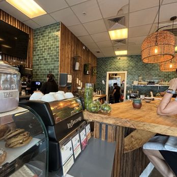 Zava Cafe - Sandwiches Near Me - Rehoboth Beach, Delaware