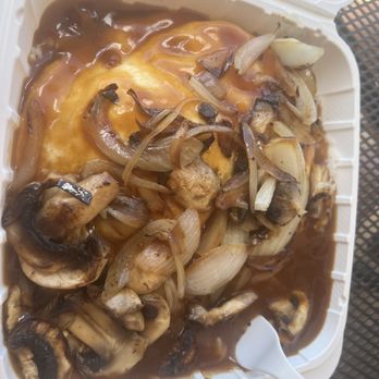 Ginas Anykine Grinds Cafe - Lunch Loco Moco Plate - Breakfast & Brunch Near Me - Waimea, Hawaii