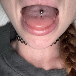 Head 2 Toe Tattoo & Body Piercing - Crooked tongue piercing